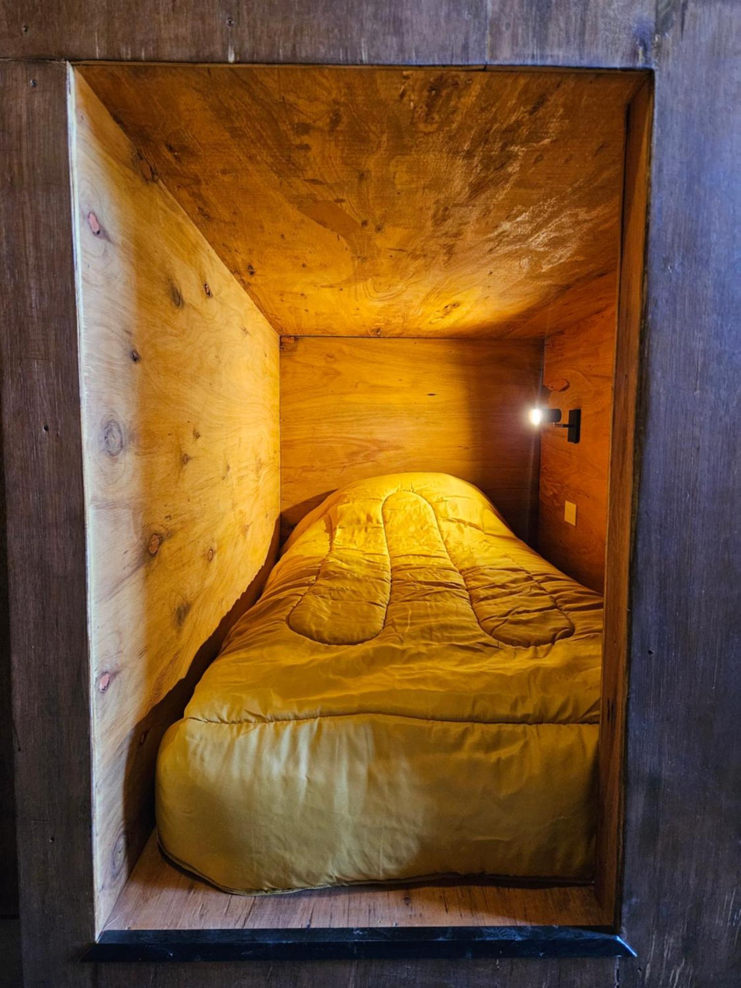 Hostel Capsula Refugio Oeste سان كارلوس دي باريلوتشي المظهر الخارجي الصورة
