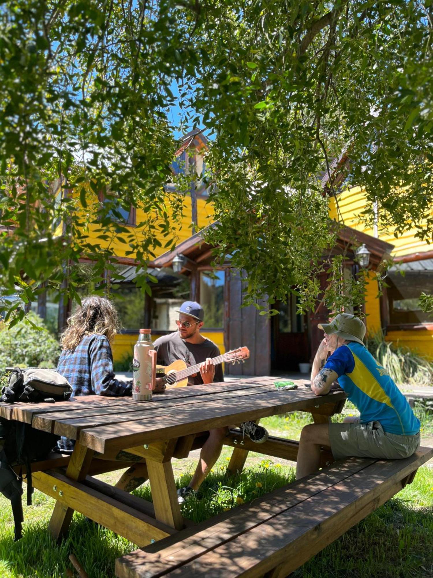 Hostel Capsula Refugio Oeste سان كارلوس دي باريلوتشي المظهر الخارجي الصورة